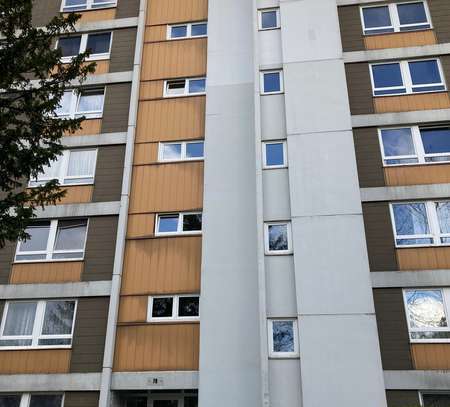 47302/7 ***WBS*** Perfekt für Familien! Renovierte 3-Zi-Whg. mit schönem Balkon in Erkrath-Hochdahl