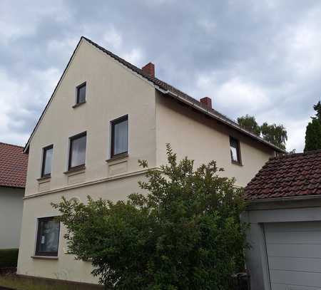 Idyllisches Kapitänshaus in Fähr-Lobbendorf mit Balkonterrasse, Terrasse, Garten, Anbau und Keller