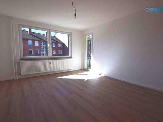 +++ Zuhause wohlfühlen! 3-Raumwohnung im ersten Obergeschoss mit Balkon +++