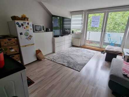 Ansprechende 2-Zimmer Wohnung mit Balkon in Duisburg-Röttgersbach