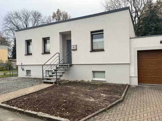 Günstiges, modernisiertes 5-Raum-Einfamilienhaus mit geh. Innenausstattung und EBK