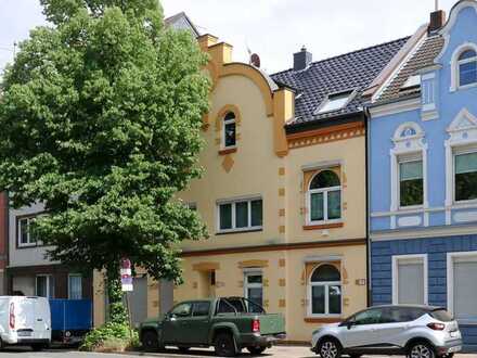 voll vermietetes 6-Parteienhaus