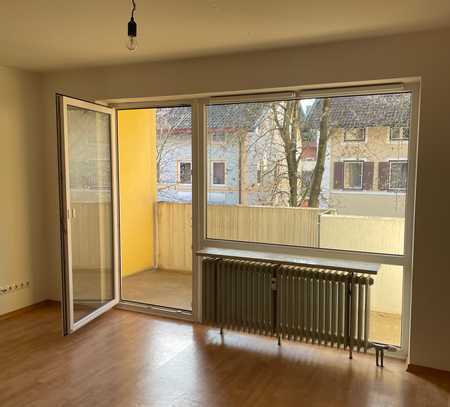 1-Zimmer-Wohnung mit großem Südbalkon in ruhiger Innenstadtlage