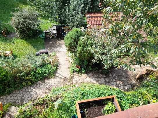 Günstige schöne moderne 3-Zimmer-DG-Wohnung mit EBK und Balkon in Rottenburg