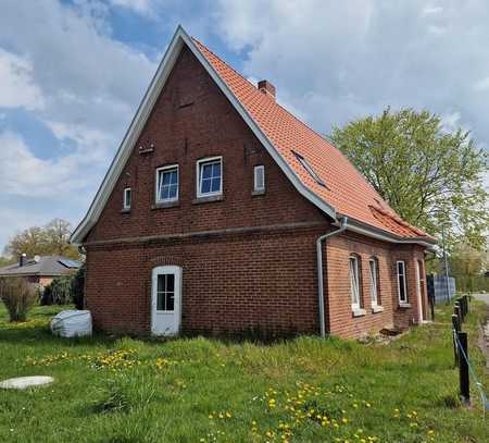 Haus und zusätzliches Bauland zu verkaufen