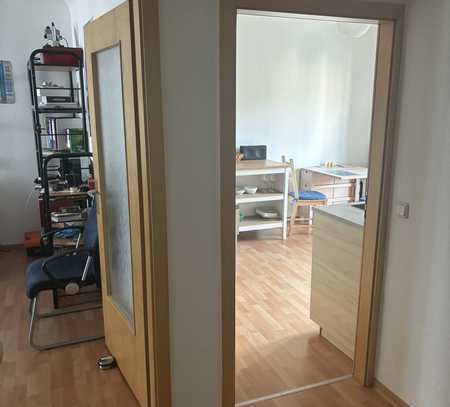 Nachmieter gesucht für schöne 2-Zimmer-Wohnung mit Balkon und EBK in Dresden