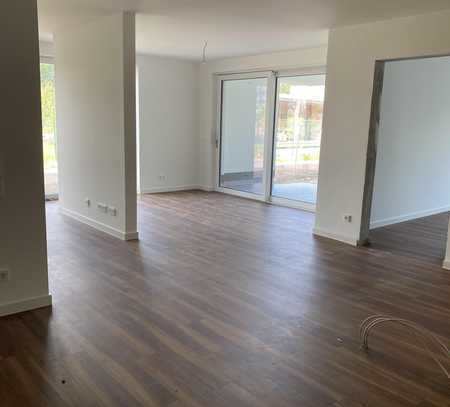 4-Raum-Wohnung mit Terrasse in ruhiger Lage