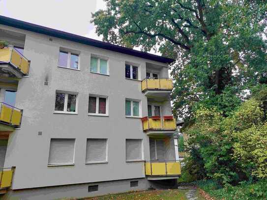 2 Zimmer Wohnung mit Balkon, nahe S-Bahnhof Olympiastadion