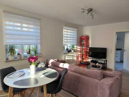 Helle, moderne 2-Zimmer-Wohnung mit Einbauküche ab 15.5./1.6.2025 in Stuttgart-Ost