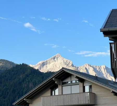 Exklusive 3-Zimmer-Wohnung mit Balkon und Top-Einbauküche in Garmisch-Partenkirchen