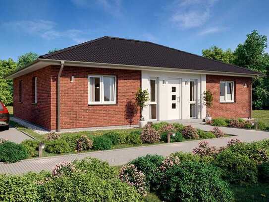 Direkt in Waren (Müritz): Schöner Bungalow inkl. großes Grundstück in toller Stadtlage!!!