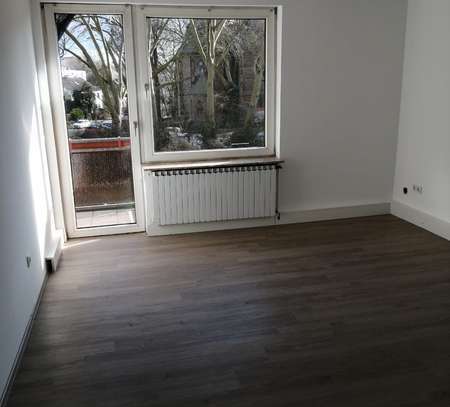 Ansprechende 3,5-Zimmer-Wohnung mit Balkon in Bochum, am Volkspark