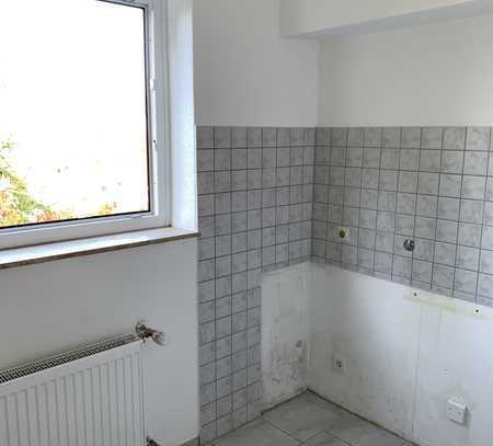 Neu renovierte 1-Zimmer-Wohnung mit Balkon in Pforzheim