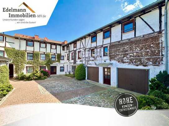 Ca. 223 m² großes EFH/ZFH + 8 Mietwhg. in Bad Doberan - Ist-Miete: 21.300€ - Soll-Miete ca. 36.000€