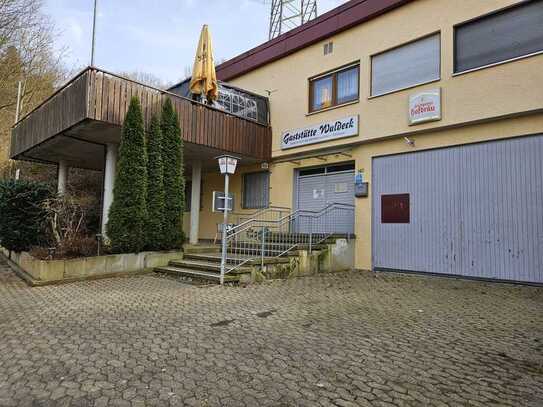 Komplett eingerichtete Gaststätte mit Veranstaltungssaal ab sofort zu verpachten.