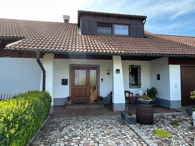                                                               Gepflegtes Einfamilienhaus in ruhiger Lage von Altdorf (Biessenhofen) zu vermie&hellip;                                                       in Seeg (Ostallgäu)