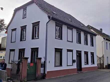 Ansprechendes und gepflegtes Mehrfamilienhaus mit 2-Wohneinheiten zum Kauf in Eltville am Rhein
