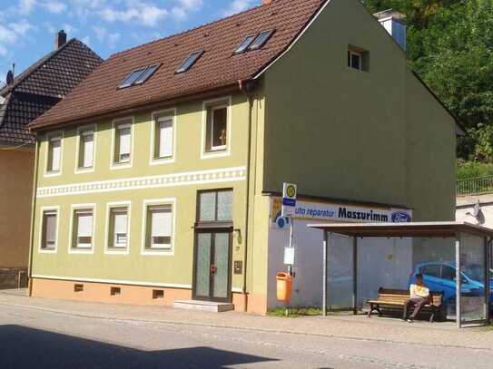 Mehrfamilienhaus in Atzenbach mit Ausbaupotential