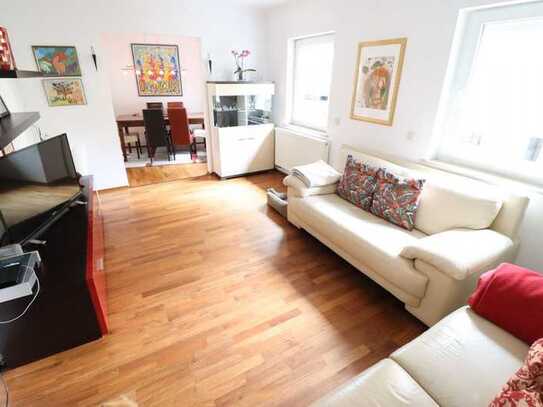 ** Moderne Maisonette - in zentrale Wohnlage mit Dachterrasse **