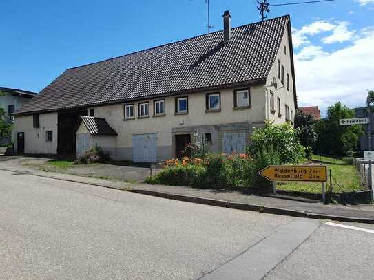 Bauernhaus auf schönem Grundstück wartet auf neue Eigentümer