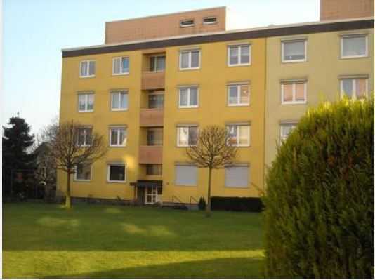 Schöne und gepflegte 3,5-Raum-Wohnung mit Balkon in Dortmund