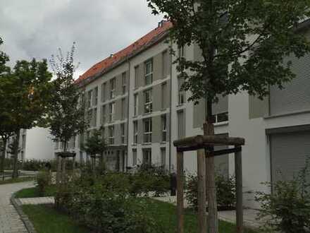 Exklusives, neuwertiges 1,5-Zimmer-Maisonette-Apartment (möbliert)