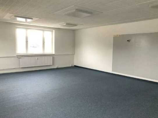 Günstige Büro- und Lagerflächen in Niederwiesa