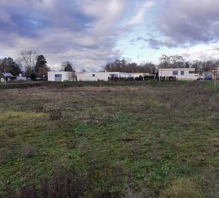 Letztes Grundstück mit Seezugang im Neubaugebiet Worms-Weinsheim am See....