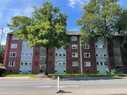 Moderne 2,5 Zimmer Wohnung mit Balkon in GE-Feldmark!