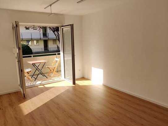 Helle 2-Zimmer-EG-Wohnung mit Südbalkon und EBK