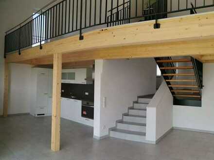 Attraktive 4-Zimmer-Wohnung in 1A-Lage, mit EBK u. Balkon - Nähe Ingolstadt
