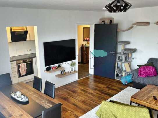 Ausgezeichnete, renovierte 2-Zimmer Wohnung mit Balkon und Garage in Backnang