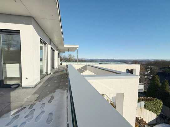 Luxuriöses Penthouse mit Panoramaterrasse in Bestlage am Rödgen - optional teilbar