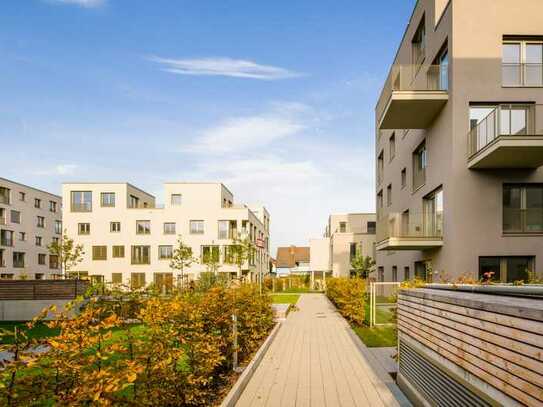 Lichtdurchflutete 2-Zimmer-Erdgeschosswohnung mit Einbauküche, Terrasse mit Garten