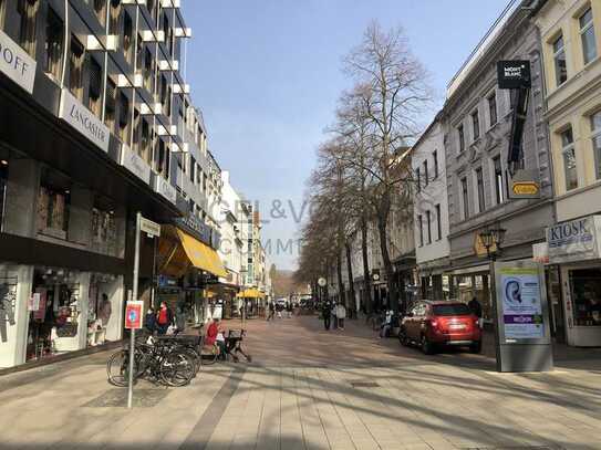 Großzügige Gastronomie inmitten der Bad Godesberger Einkaufsstraße!