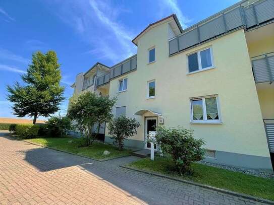 Helle 2-Raumwohnung mit Balkon und Stellplatz in gepflegter Wohnanlage Nähe Eisenach