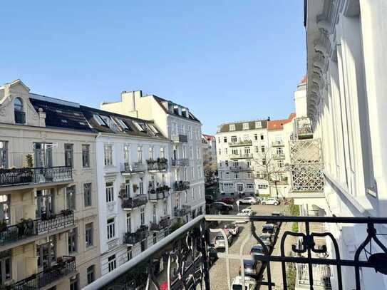 Ekclusive 2-Zimmer Wohnung im Jugendstil-Altbau mit gehobener Möblierung