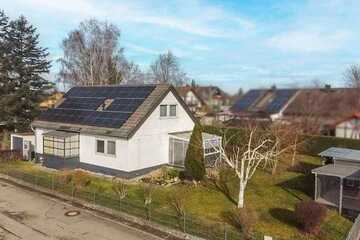 Familienidyll mit sonnigem Süd-Garten, PV-Anlage und Garage in Rosenfeld-Isingen