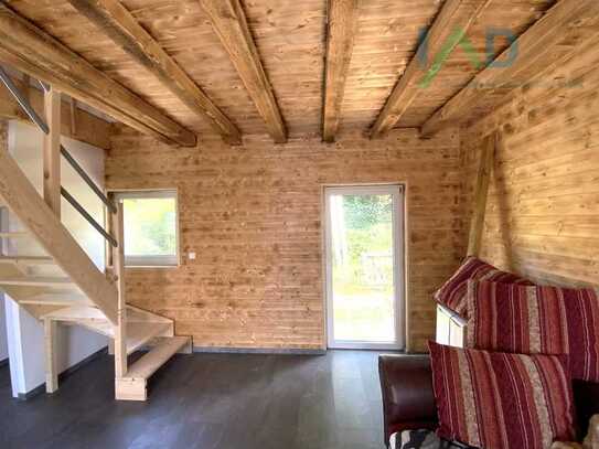 ***NEUES CHALET IN CHAM***
 Kleines, stylisches Chalet mit toller Aussicht, bayrischer Wald