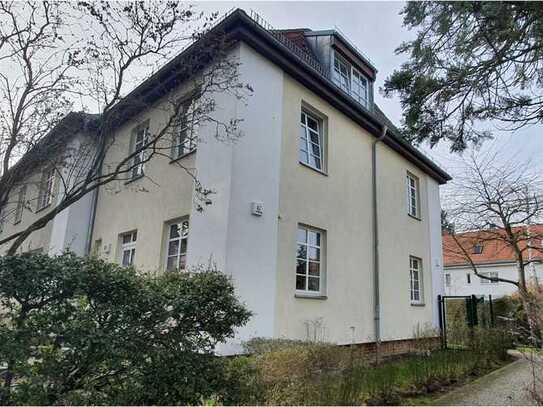 Reihenendhaus in gepflegter Villenlage