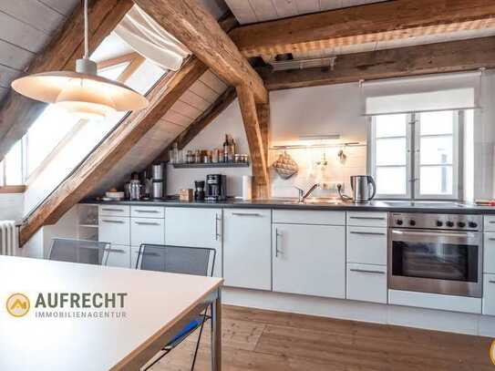 A U F R E C H T *Unikat mit Balkon und Galerie* Leben in der Dachauer Altstadt - S2