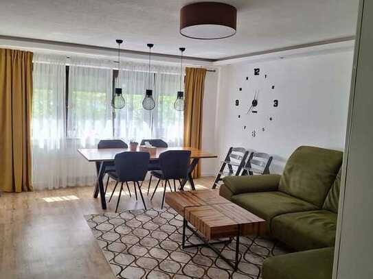 Freundliche 4-Zimmer-Wohnung mit EBK und Balkon in 73035, Göppingen