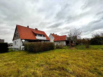 Modernisiertes EFH auf 1250 m² großem Grundstück mit Garage