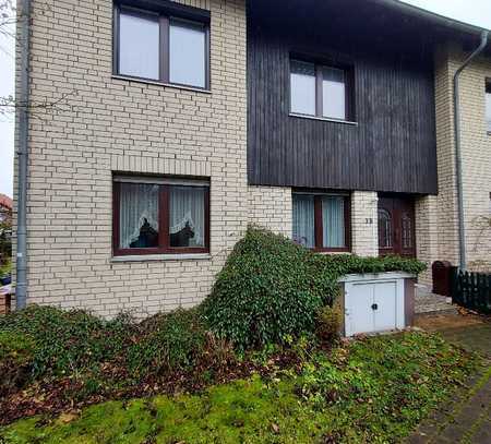 Ahlten, Einfamilienhaus mit viel Platz und Garage