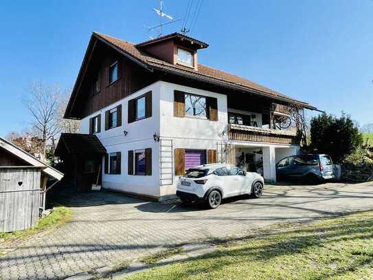 Freistehendes Haus in Ortsrandlage mit Stadl und Werkstatt