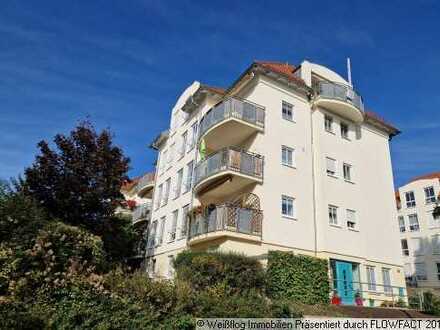 Vermietete 2 Zimmer Dachgeschosswohnung mit Balkon