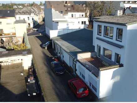 Mehrfamilienhaus in Mayen -
7 Wohneinheiten mit Parkplätzen