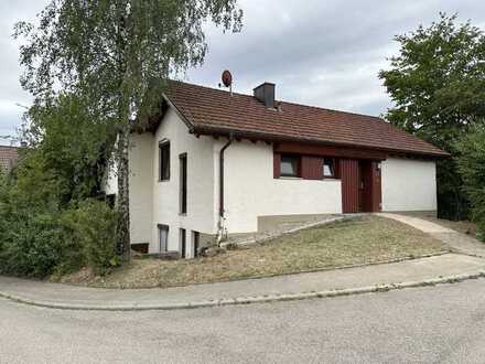 * Architektenhaus/EFH mit pflegeleichten Garten *