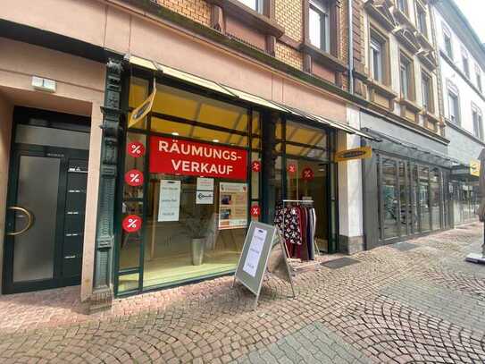 Kaiserslautern - Fußgängerzone, Gewerbeeinheit mit ca. 66 m2 inkl. Stellplatz, Büro und WC