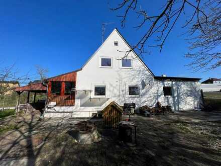 Einfamilienhaus m. Garage in Rödental mit tollem Garten für die Familie mit Kindern und Tieren